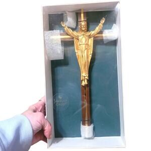 Jeweled Cross Walnut Crucifix With Gold Inlay And Risen Christ Corpus NIB Jesus